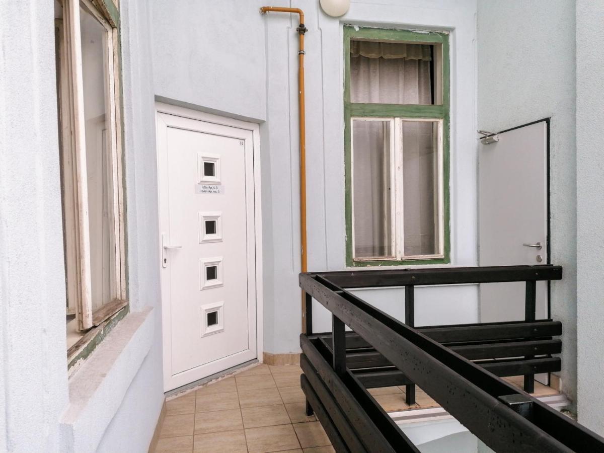Hostel Vodna 1 Košice Exteriör bild