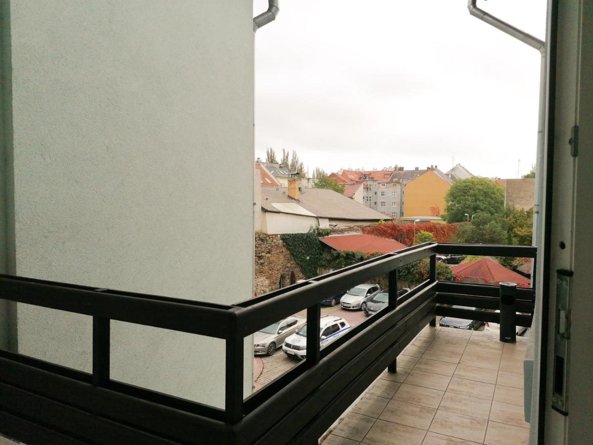 Hostel Vodna 1 Košice Exteriör bild